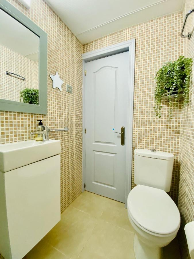 Golden Wave Apartment Коралео Екстериор снимка